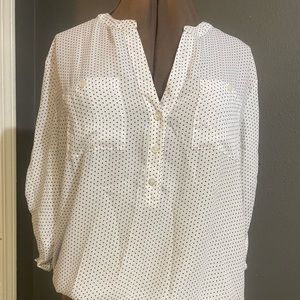 New York Co black/white blouse. Size XL